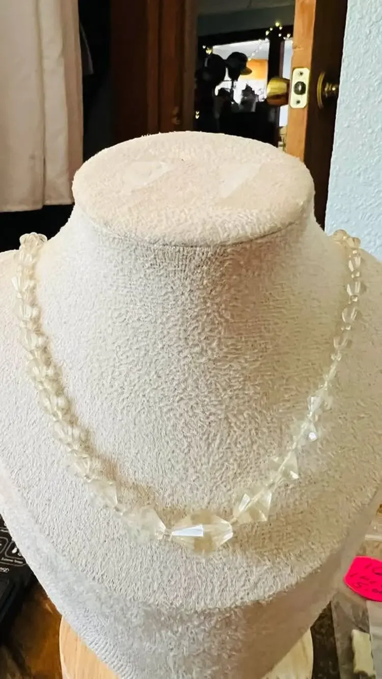 Vintage Graduated Clear Crystal Bead Necklace
